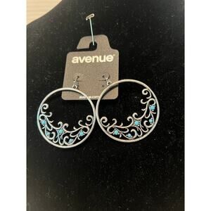 NWT Avenue Ocean Wave Silver Filigree Hoop Pierced Earrings w/ Light Blue Stones